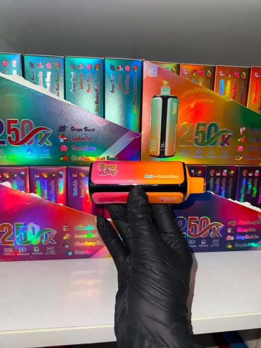 Premieră Vape 250.000 Puffs 4 Arome Reincarcabil Display