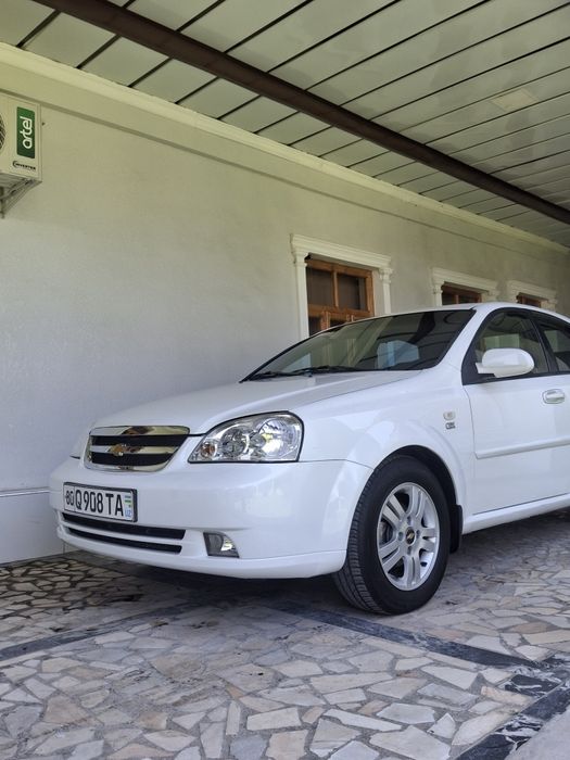 Chevrolet lasetti 1.8