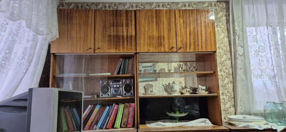 Отдам даром мебель