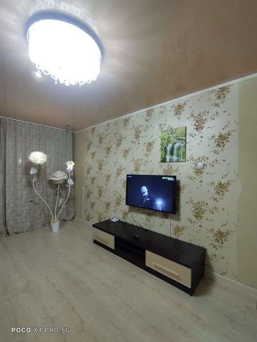 По часам круглосуточно