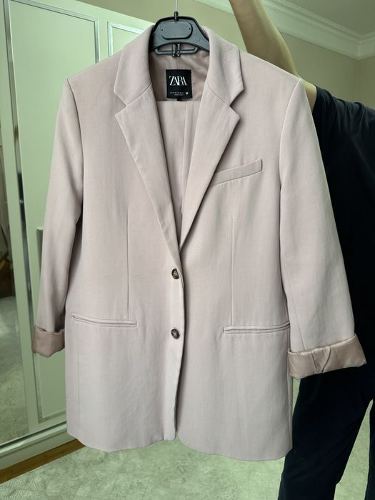 Костюм брючный Zara