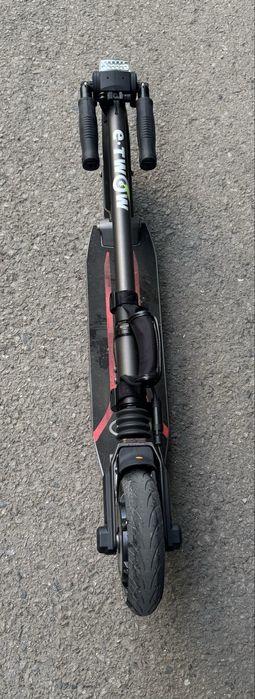 Trotineta electrica E-TWOW MASTER, viteza 25km/h, autonomie 40km, rulaj 137km, ca noua.
