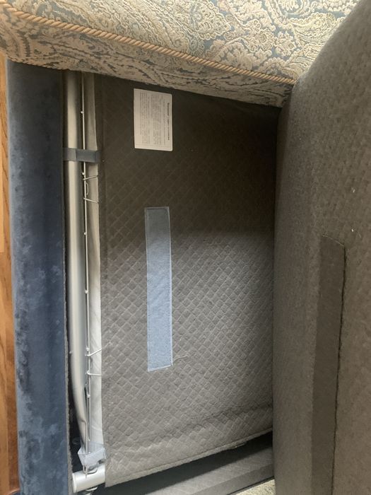 Продам диван (Беларусь)