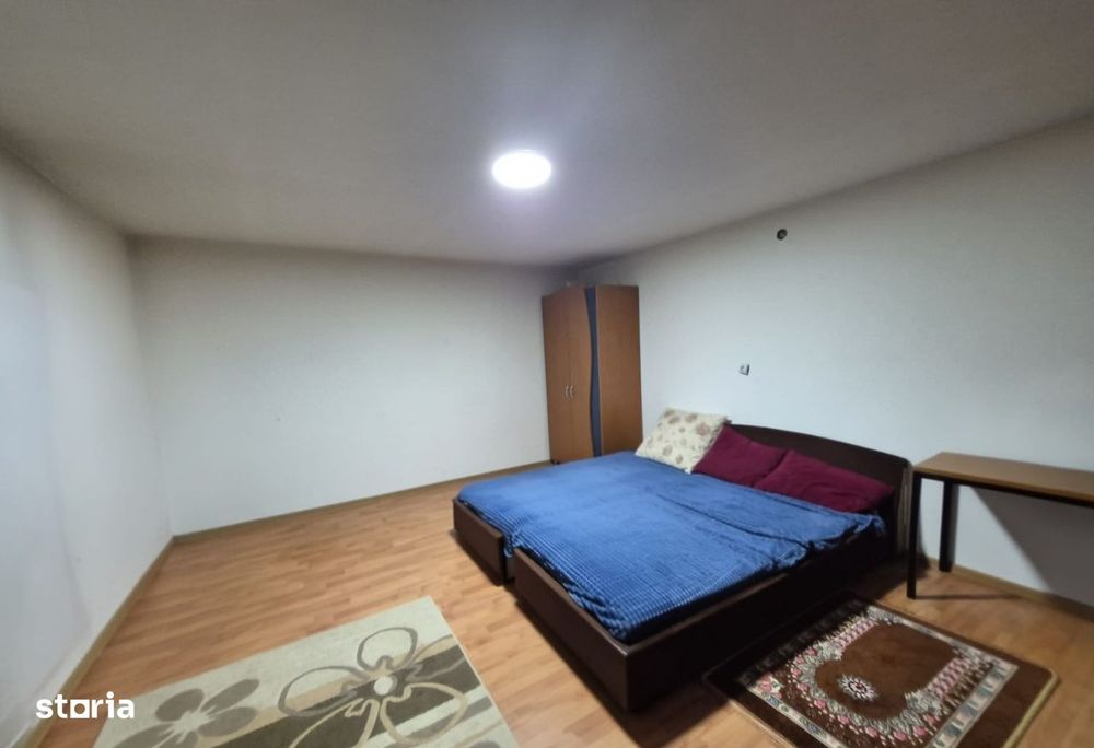 Casa Loc. Sântana,25km de Arad, gradină 1000mp