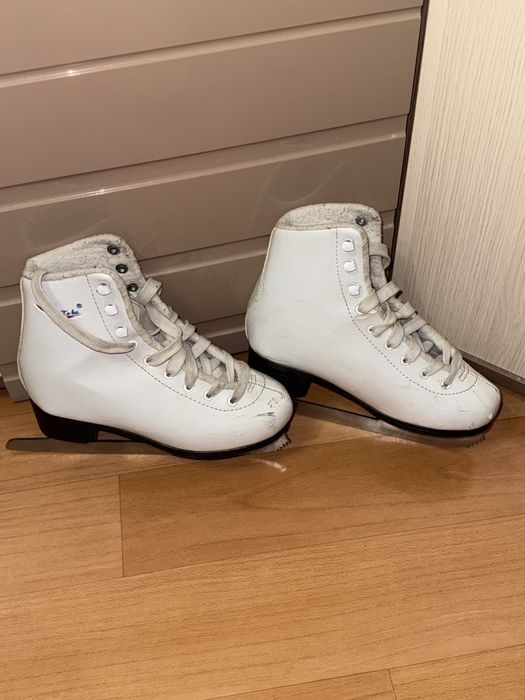 Коньки 35 размер