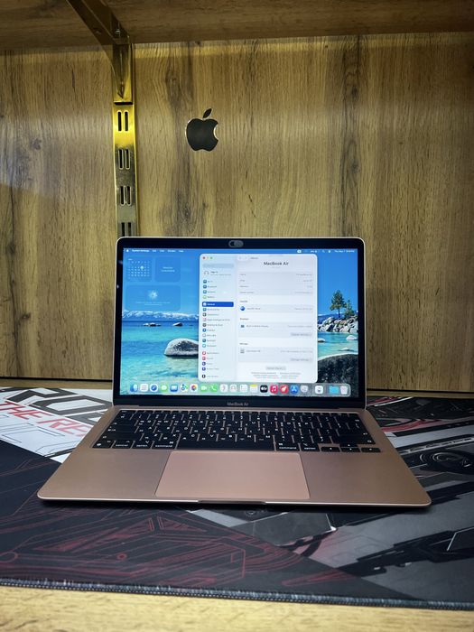 MacBook Air M1 8/256-8/512