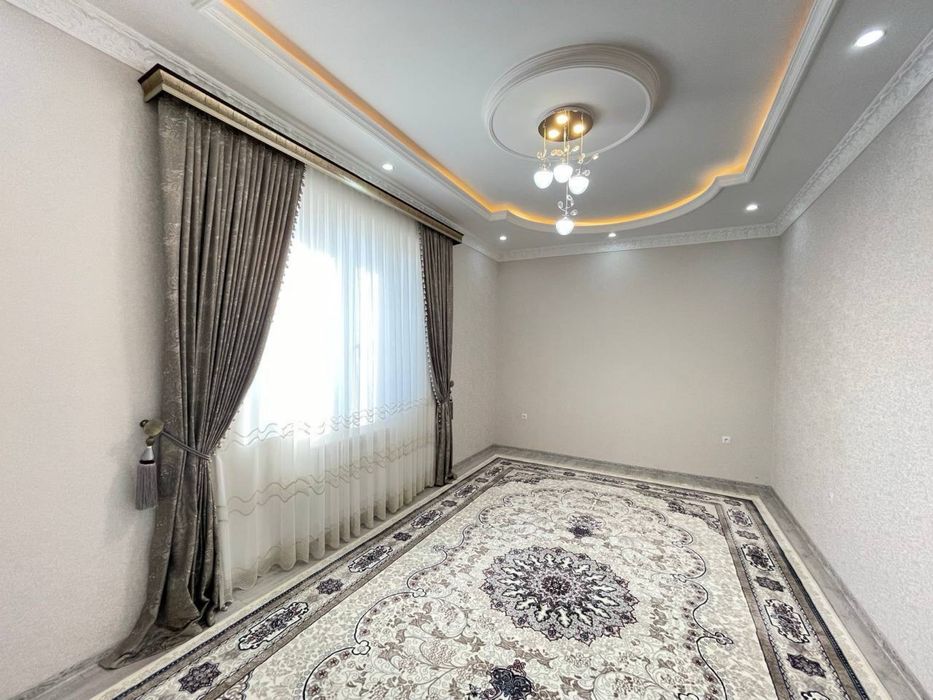 1,4 сотокли компакт коттедж сотилади . IT PARK