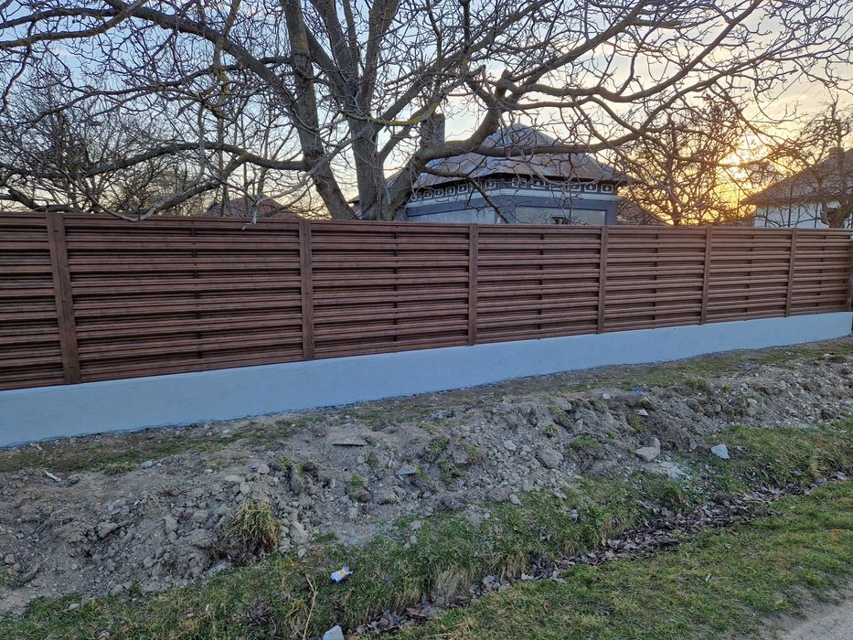 Garduri / Constructii- Structura / Panouri gard/ Trotuare beton
