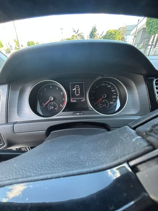 Vând golf 7  dsg benzina,  variante cu break automat