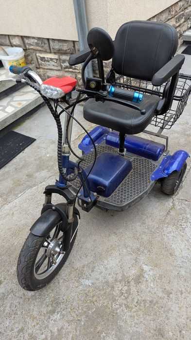 Електрическа триколка