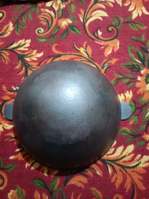 Казан из пищевого чугуна СССР на 8 литров