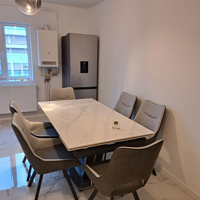 Vând apartament 2 camere