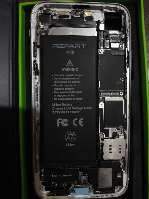 Văd piese iPhoneXr și iPhone 7 plus