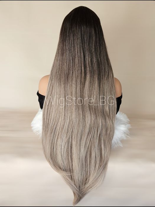 Права сиво руса перука с бретон