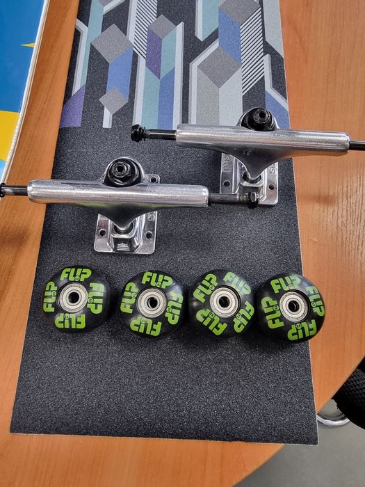 Най-ниска цена за професионален скейтборд 8.0