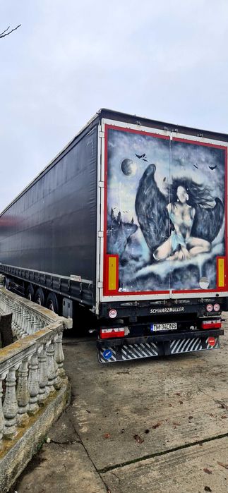 Semiremorca schwarzmuller