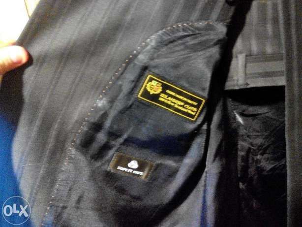 продам мужской костюм