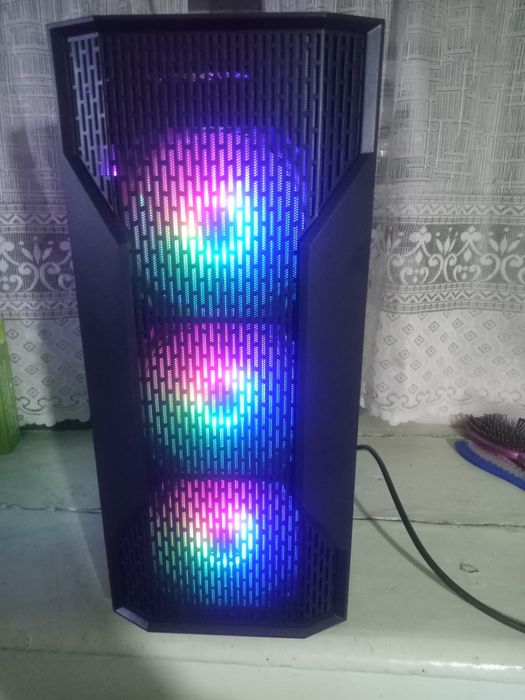 Продам системный блок. Core i5.