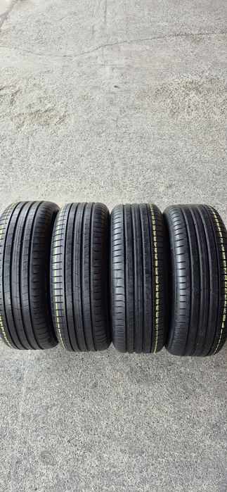 4 anvelope vara Pirelli 225/50/18.Pretul este pe bucata.