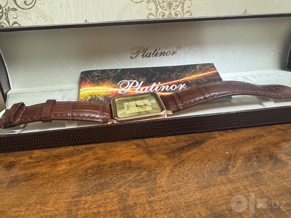 Золотые часы Platinor