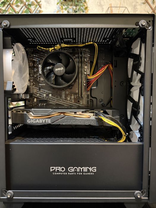 Ryzen 5 3600 / RTX 2060 6GB / 32 GB DDR4 / SSD NVMe