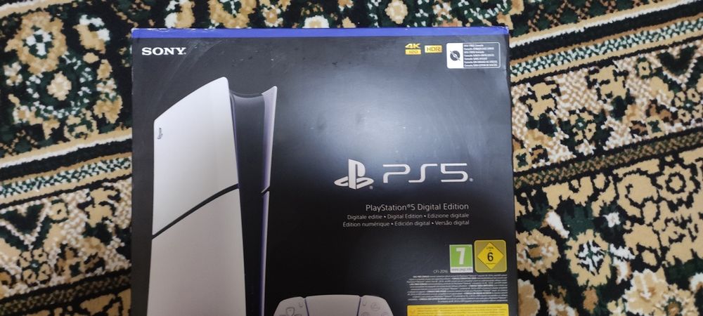 Игровой приставкв Плайстейшен