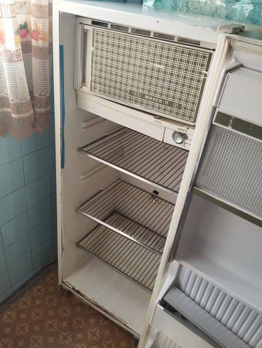 Работает отлично всё радное