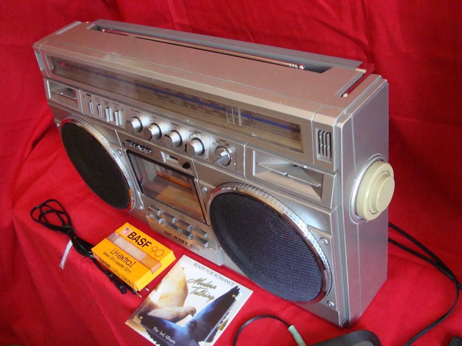 SHARP GF - 8787 Z  1982 год. Редкий. Made in Japan .