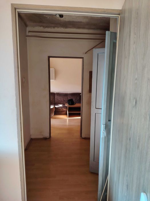 Vând apartament cu o camera