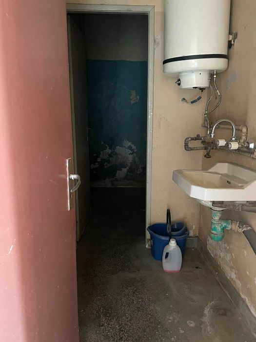 Продава се Тристаен апартамент в Пловдив, Въстанически - 98 кв.м за 1058 €/кв.м - Снимка #6