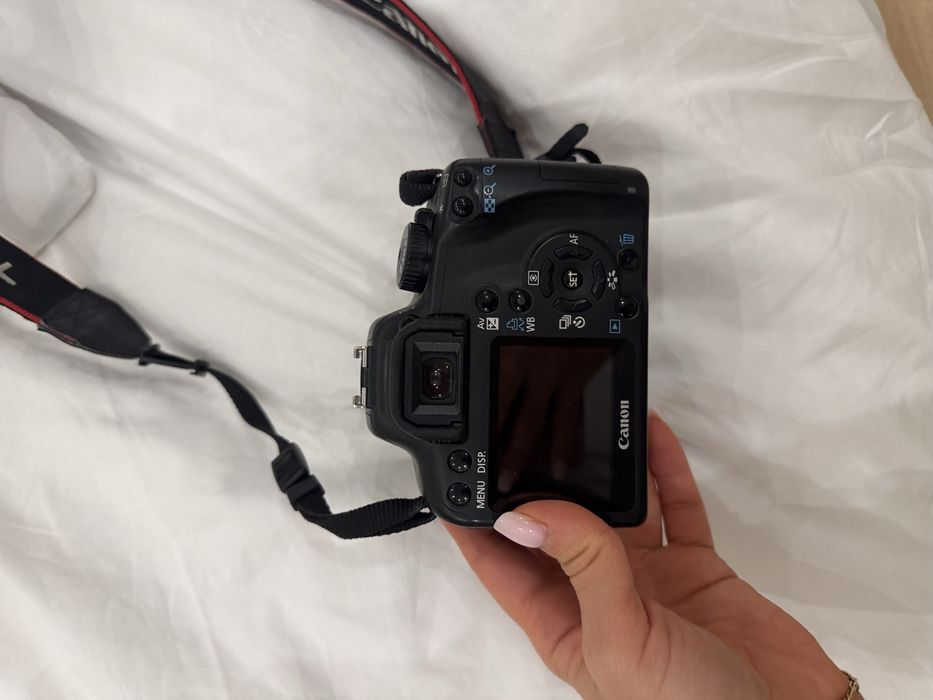 Продам фото аппарат canon