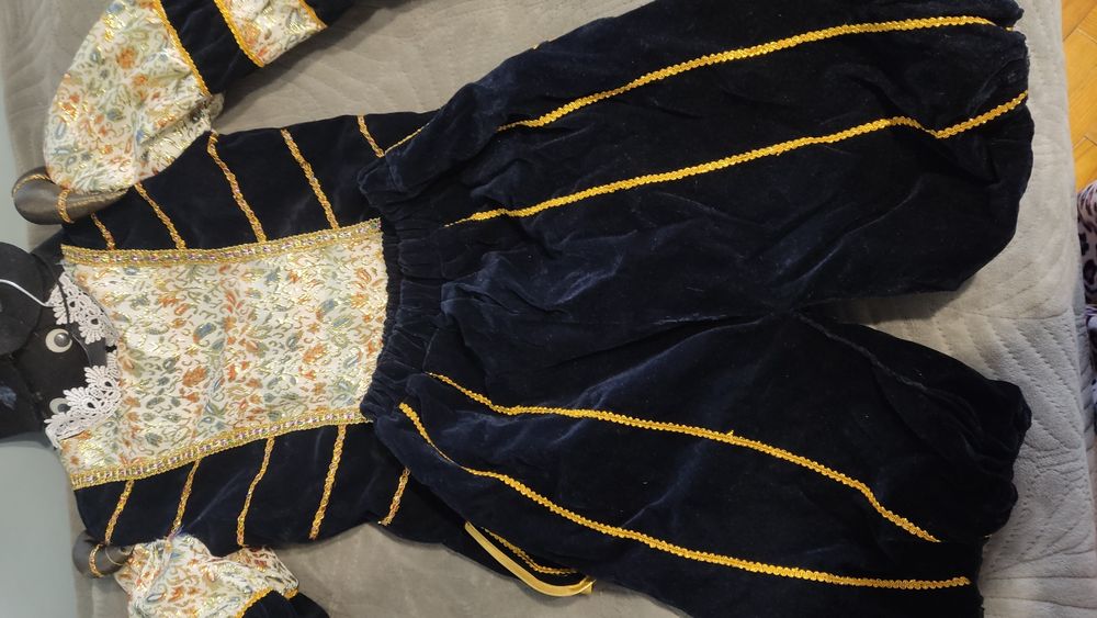 Новогодний костюм мышиный король