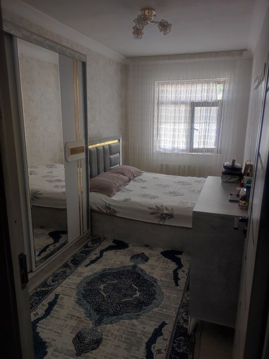 Dom sotiladi Toshkent viloyat Zangiota tumanida