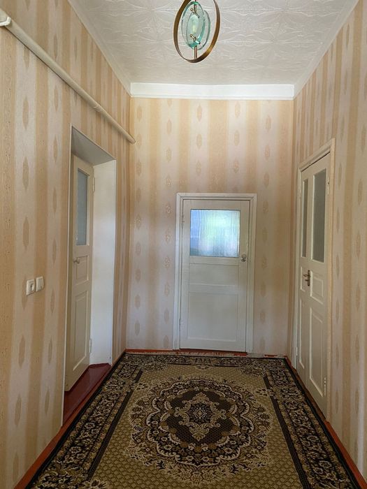 Продаётся просторный дом в Бурное