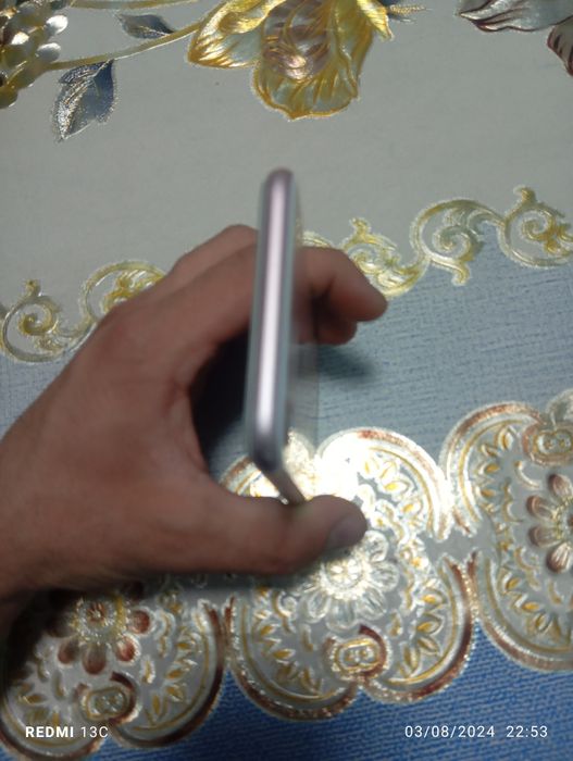 iPhone 7 srochna sotiliadi