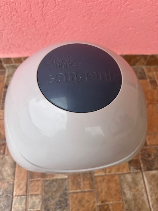 Cos pentru scutece de bebelusi