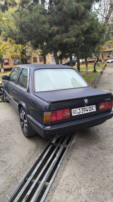 BMW E30 купе 1986