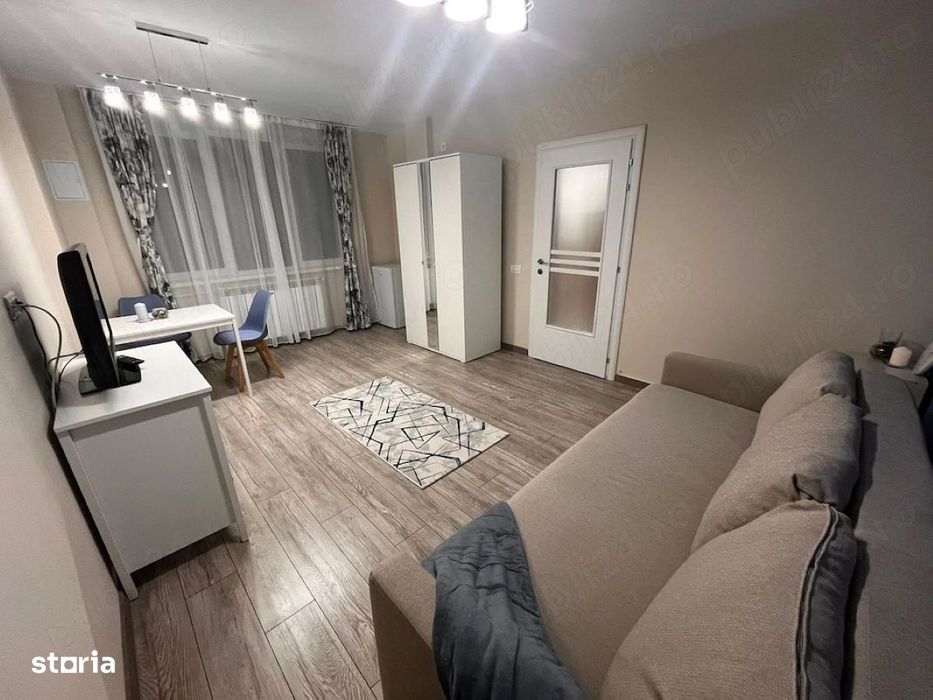 Universitate, Bd. Balcescu, Romana, garsoniera excelent pozitionata