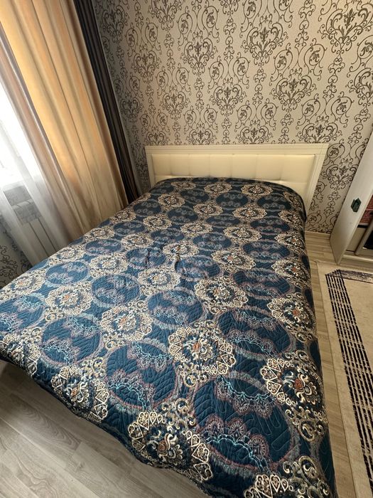 Кровать с тумбой