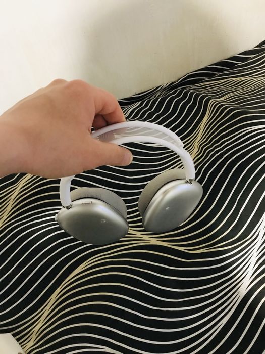 Срочно Продаю airpods max