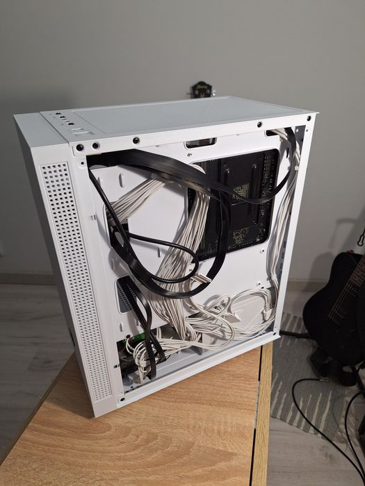 PC Gaming Ryzen 7 5700G, 2 * 16 GB DDR4 3200mHz, SSD + HDD