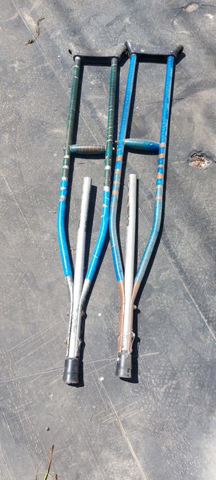 Продам костыли алюминиевые!