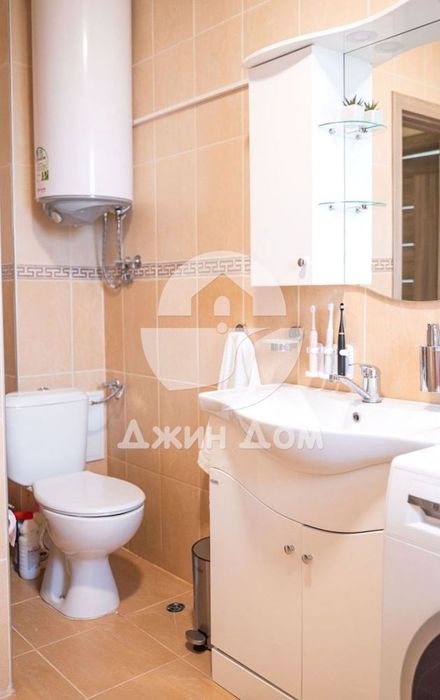Продава се Тристаен апартамент в Бяла - 100 кв.м за 628 €/кв.м - Снимка #8