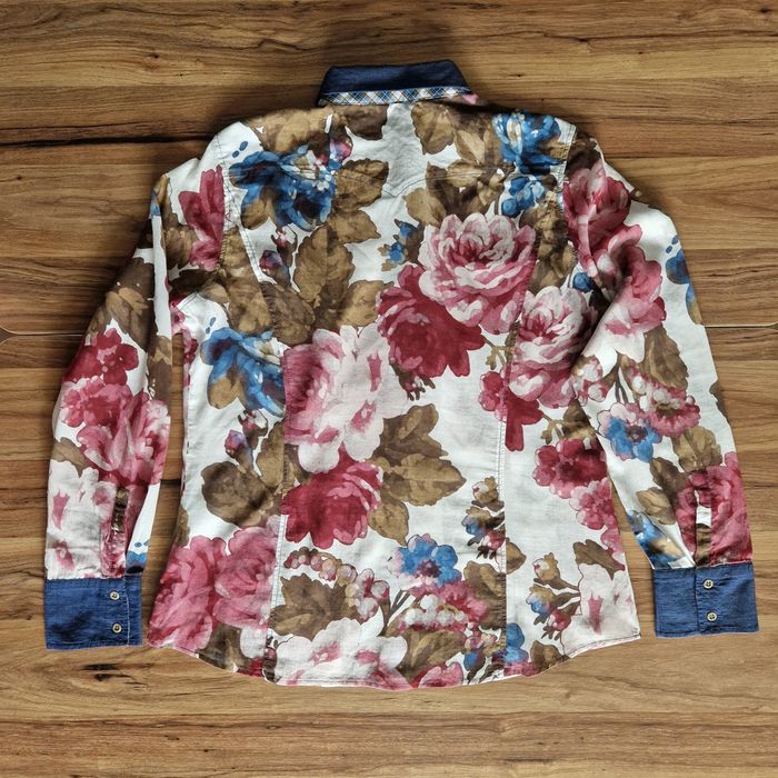 Дамски ризи XS и М