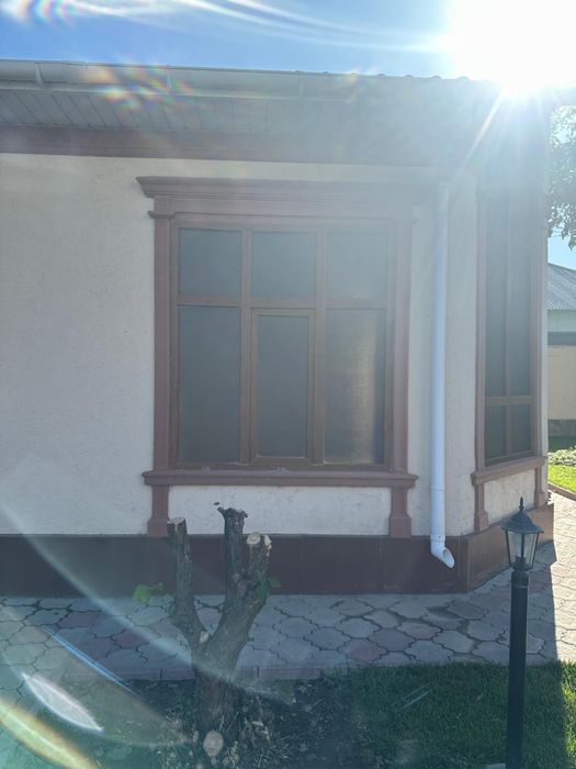 Продаются двери, окна.