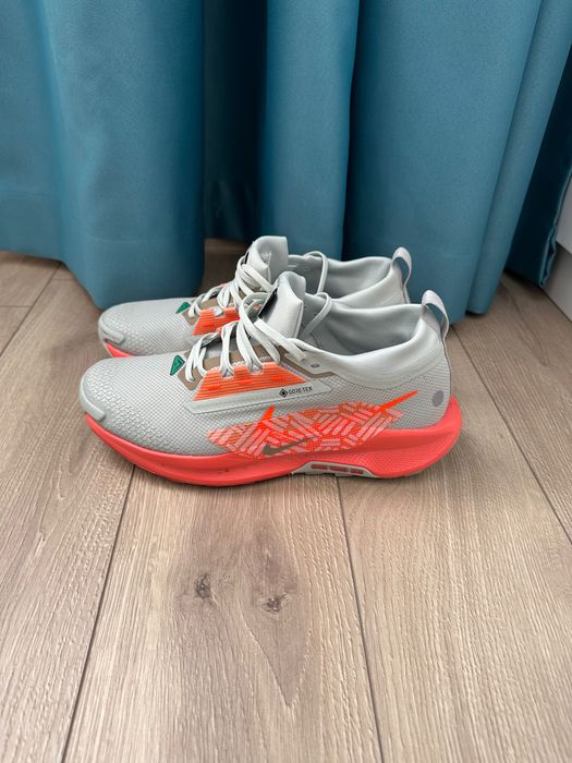 Маратонки Nike react