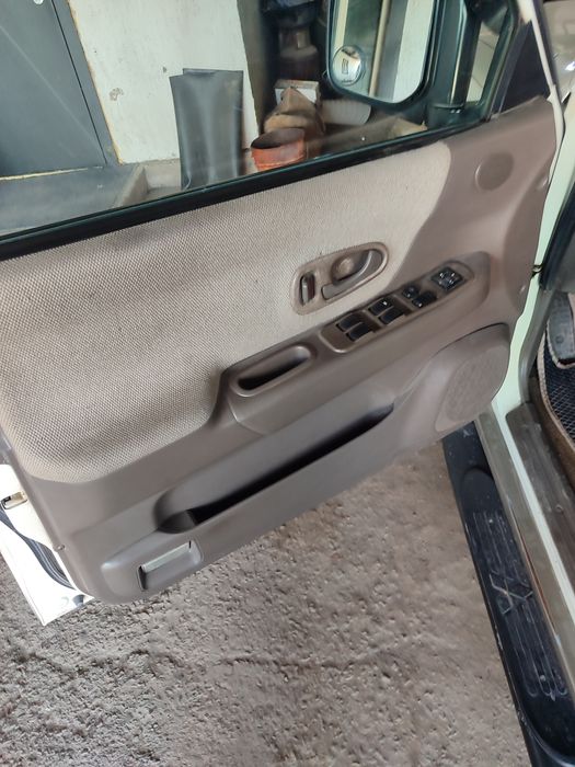 Продам монтеро спорт