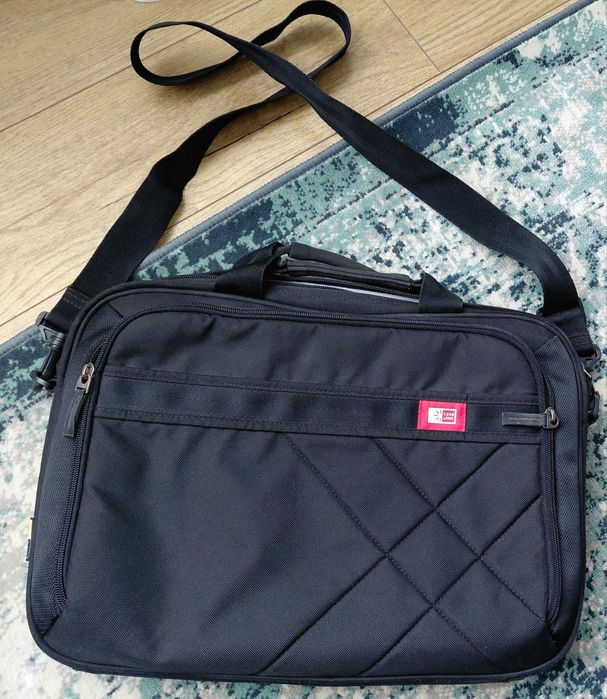 Geanta laptop Case Logic