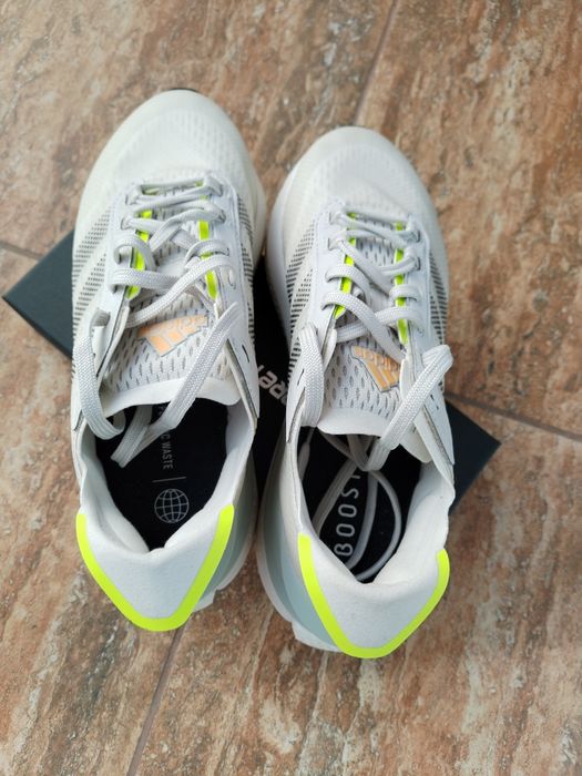 Маратонки Adidas 38