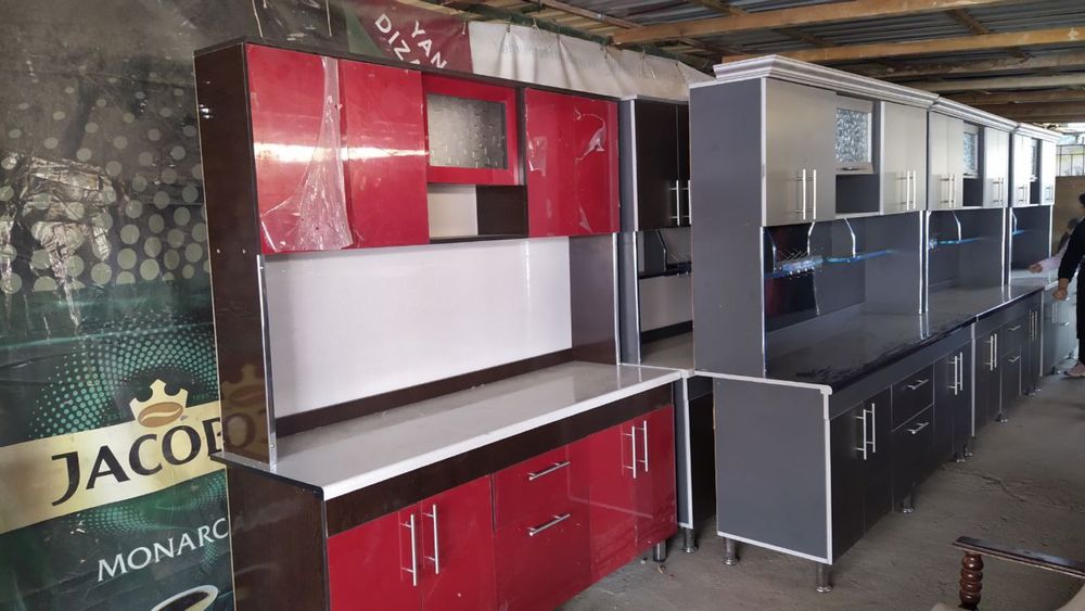 Кухонный буфет готовые